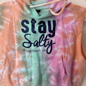 Tie-dyed cropped sweatshirt with no sleeves